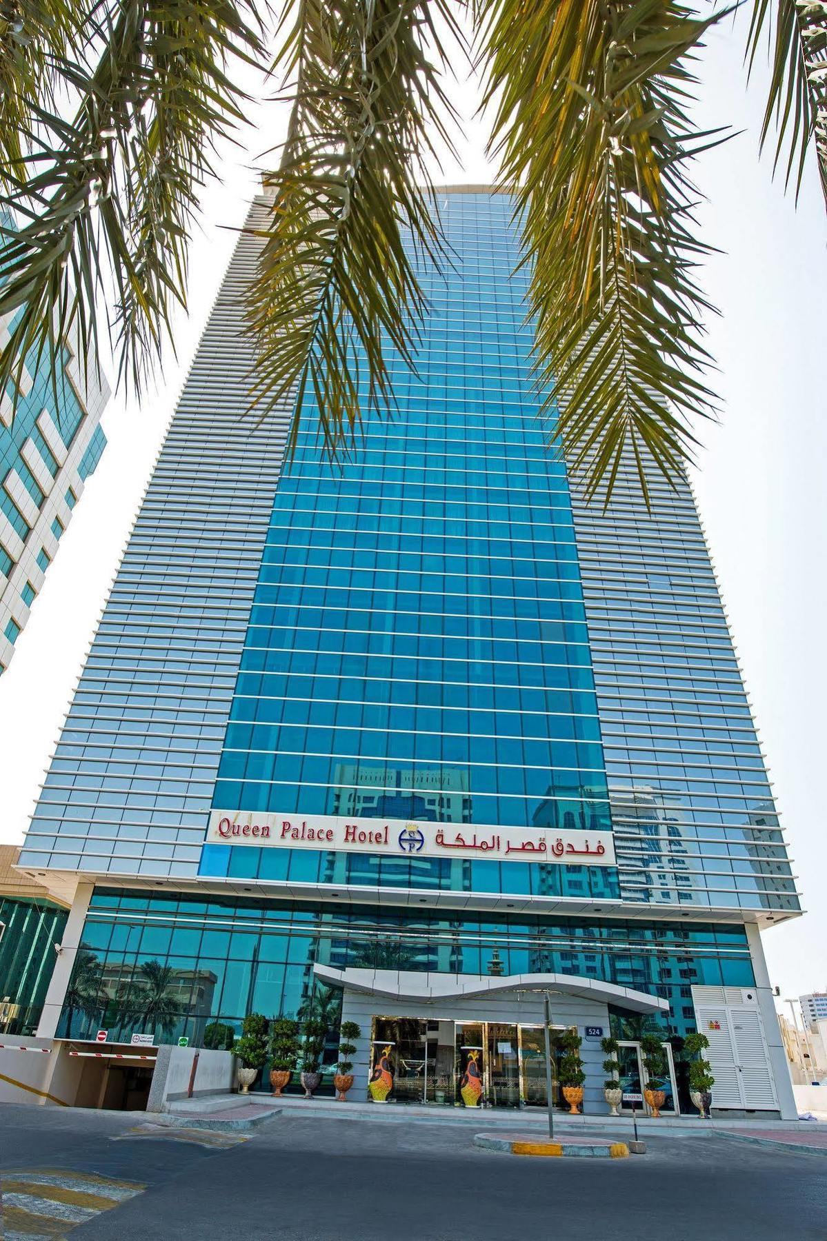 Hotel Queen Palace